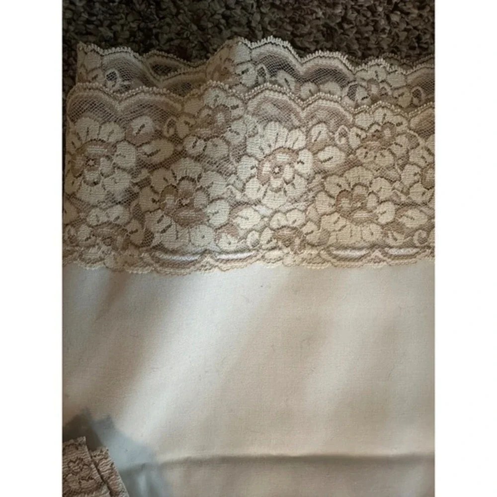 N/A vintage beautiful